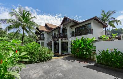 SUR6654: Designer Apartments for Sale in Surin. Photo #8