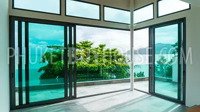 RAW6657: Villa by the Sea in Rawai. Photo #8