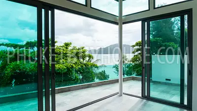 RAW6657: Villa by the Sea in Rawai. Photo #9
