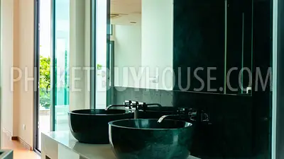 RAW6657: Villa by the Sea in Rawai. Photo #28