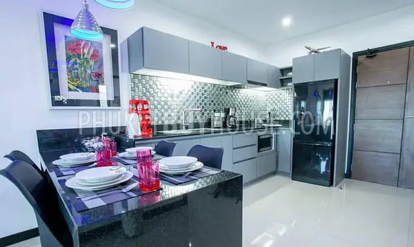 NAI22040: Neat One Bedroom Apartment For Sale in Nai Harn. Photo #2