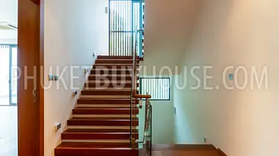 RAW6657: Villa by the Sea in Rawai. Photo #35