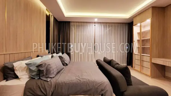 CHA22041: Modern Villa with 4 Bedrooms For Sale in Chalong. Photo #3
