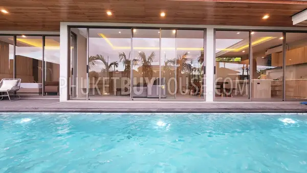 CHA22041: Modern Villa with 4 Bedrooms For Sale in Chalong. Photo #40