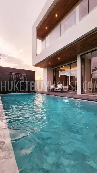 CHA22041: Modern Villa with 4 Bedrooms For Sale in Chalong. Photo #16