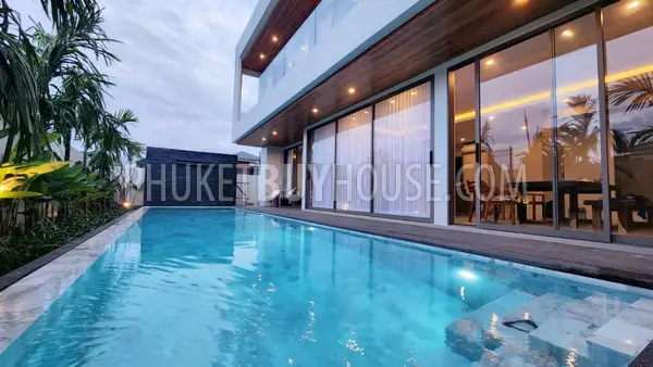 CHA22041: Modern Villa with 4 Bedrooms For Sale in Chalong. Photo #45