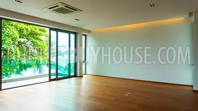 RAW6657: Villa by the Sea in Rawai. Photo #52