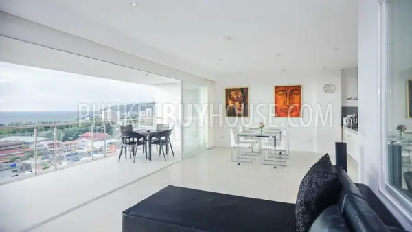 KAR5583: 2-Bedroom Apartment overlooking Andaman Sea in Karon. Photo #7