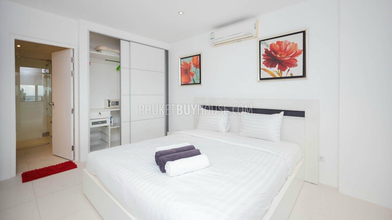 KAR5583: 2-Bedroom Apartment overlooking Andaman Sea in Karon. Photo #8