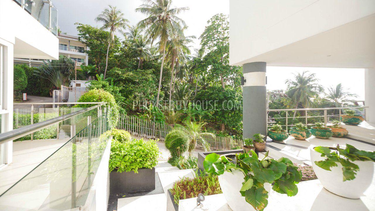 KAR5583: 2-Bedroom Apartment overlooking Andaman Sea in Karon. Photo #5