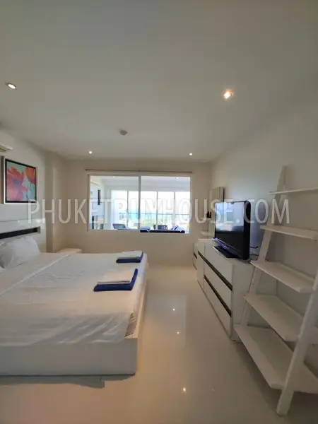 KAR5583: 2-Bedroom Apartment overlooking Andaman Sea in Karon. Photo #28