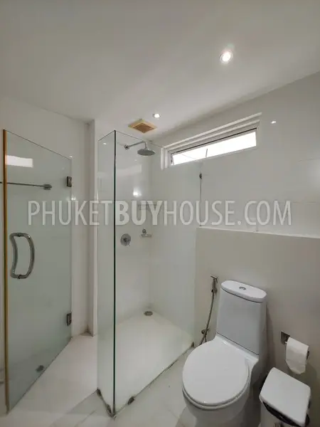KAR5583: 2-Bedroom Apartment overlooking Andaman Sea in Karon. Photo #25