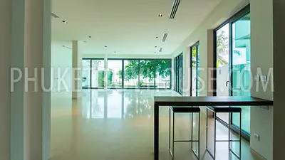 RAW6657: Villa by the Sea in Rawai. Photo #82