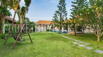 NAI6666: Magnificent Villa with a large Territory in Nai Harn area. Photo #3