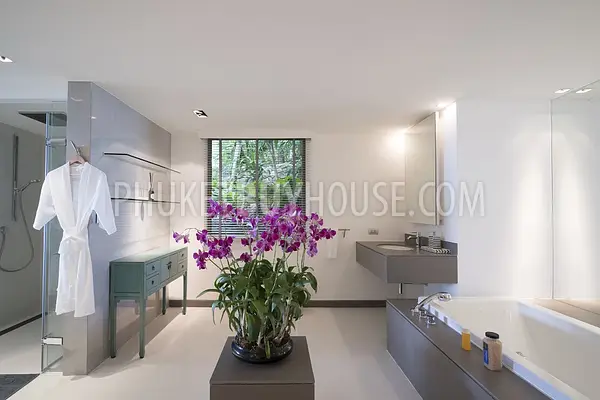 SUR6691: Premium Villa in Surin. Photo #25