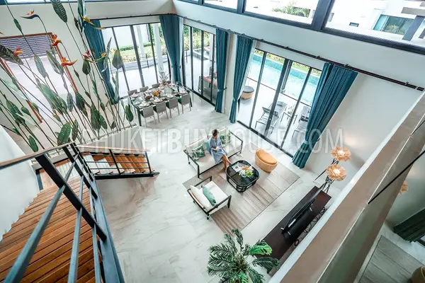 NAI6695: Villa with a huge Garden in Nai Harn. Photo #19