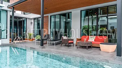 NAI6695: Villa with a huge Garden in Nai Harn. Photo #37