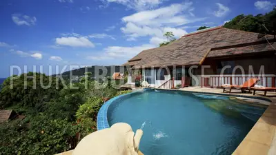 PAT6697: Luxury Villa with Panoramic Sea Views in Patong. Photo #2