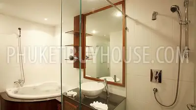 PAT6697: Luxury Villa with Panoramic Sea Views in Patong. Photo #28