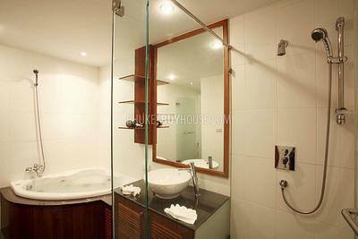 PAT6697: Luxury Villa with Panoramic Sea Views in Patong. Photo #28