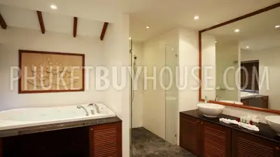 PAT6697: Luxury Villa with Panoramic Sea Views in Patong. Photo #31