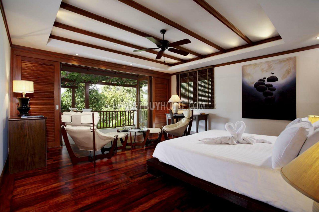 PAT6697: Luxury Villa with Panoramic Sea Views in Patong. Photo #33