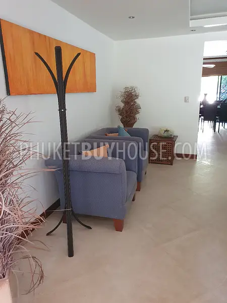 NAI6698: Townhouse for Sale, 350 meters to Nai Harn Beach. Photo #2