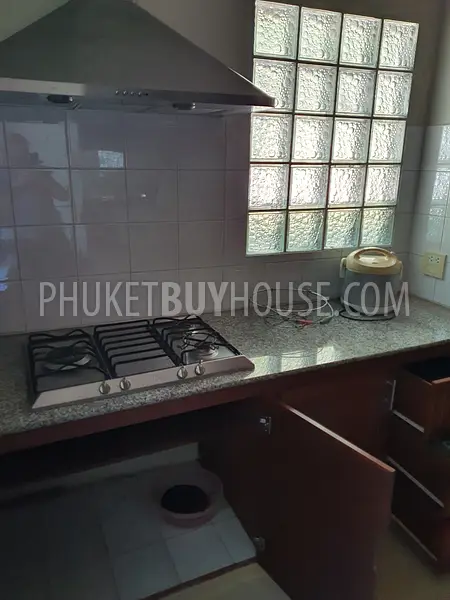 NAI6698: Townhouse for Sale, 350 meters to Nai Harn Beach. Photo #5