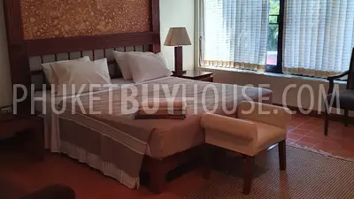 NAI6698: Townhouse for Sale, 350 meters to Nai Harn Beach. Photo #16