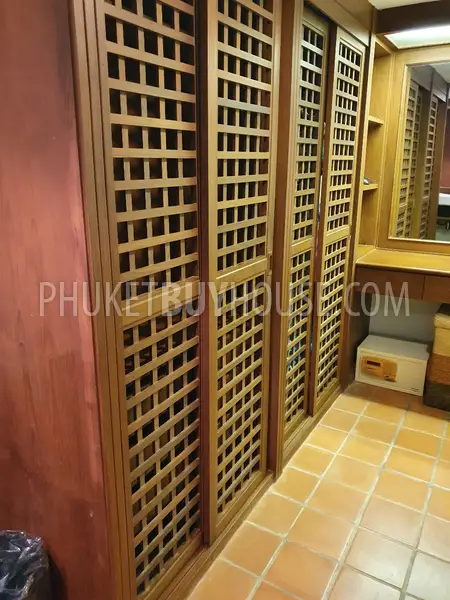 NAI6698: Townhouse for Sale, 350 meters to Nai Harn Beach. Photo #19