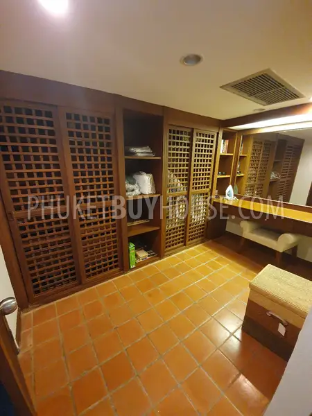 NAI6698: Townhouse for Sale, 350 meters to Nai Harn Beach. Photo #27