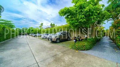 BAN22085: One bedroom villa with private pool on Bangtao beach. Photo #3