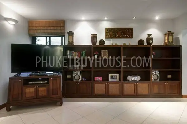NAI6699: Townhouse in Walking Distance from Nai Harn Beach. Photo #6