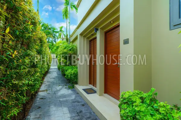 BAN22085: One bedroom villa with private pool on Bangtao beach. Photo #20