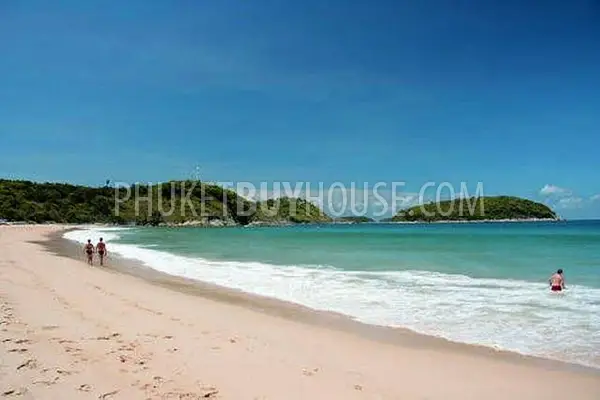 NAI6699: Townhouse in Walking Distance from Nai Harn Beach. Photo #10
