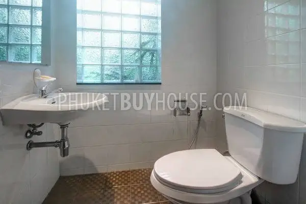 NAI6699: Townhouse in Walking Distance from Nai Harn Beach. Photo #17