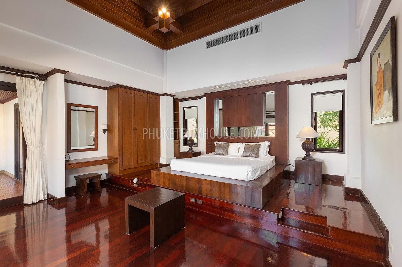 BAN6700: Luxury Villa for Sale within walking distance to Bang Tao Beach. Photo #14