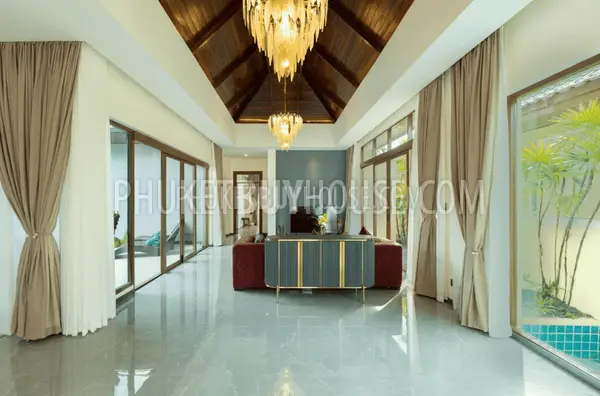 BAN6702: Tropical Villa Walking Distance to Bang Tao Beach. Photo #2