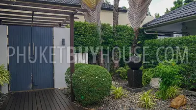 KTH6819: Villa for Sale overlooking the Golf Courses in Kathu. Photo #48