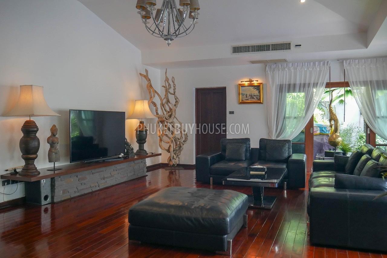 KAT6819: Villa for Sale overlooking the Golf Courses in Kathu. Photo #36