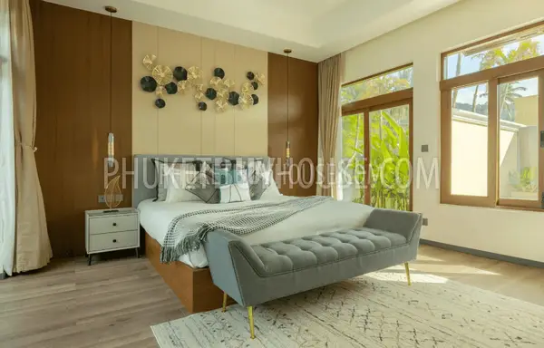 BAN6702: Tropical Villa Walking Distance to Bang Tao Beach. Photo #16
