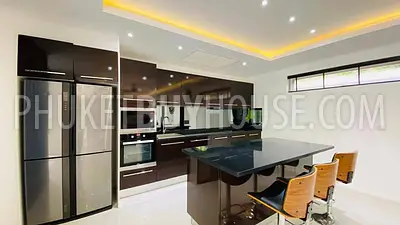 CHA6704: Urgent Sale! Elite complex of 4 villas in Chalong. 照片 #1