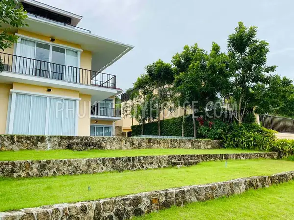 CHA6704: Urgent Sale! Elite complex of 4 villas in Chalong. Photo #4
