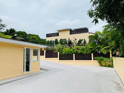 CHA6704: Urgent Sale! Elite complex of 4 villas in Chalong. Photo #17