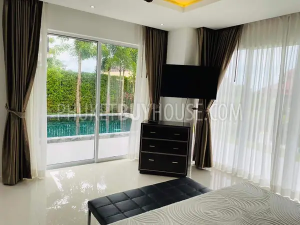 CHA6704: Urgent Sale! Elite complex of 4 villas in Chalong. Photo #18