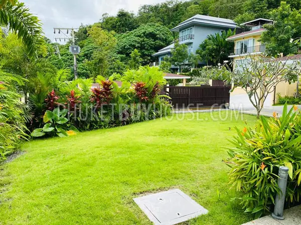 CHA6704: Urgent Sale! Elite complex of 4 villas in Chalong. Photo #28
