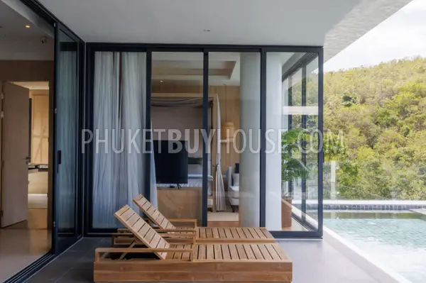 KAM21872: Upscale Four-Bedroom Condominium in Kamala. Photo #13