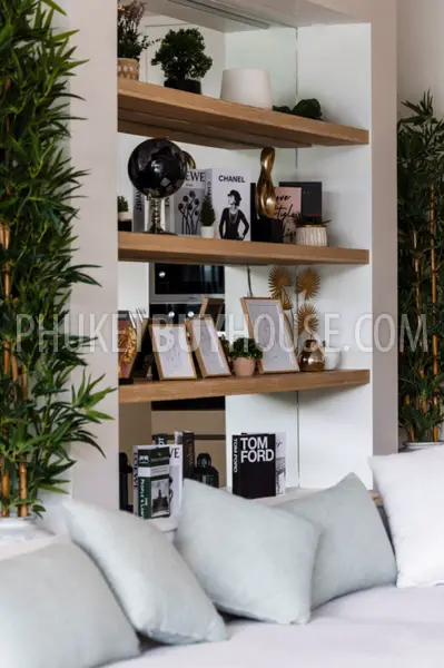 KAM21872: Upscale Four-Bedroom Condominium in Kamala. Photo #15