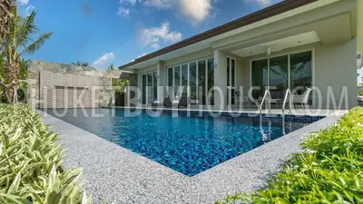 LAY6678: Magnificent Villa with a large garden in Layan area, Phuket. Fotoğraf #2