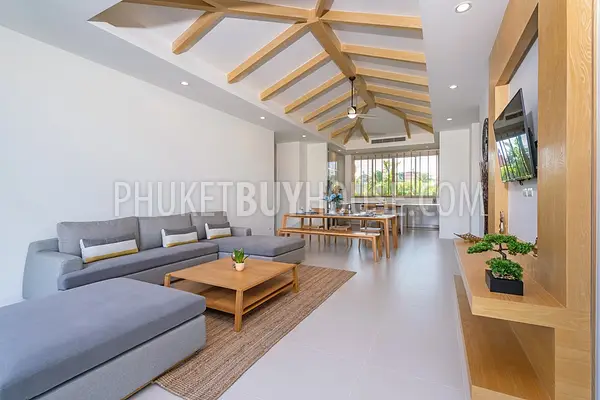 LAY6678: Magnificent Villa with a large garden in Layan area, Phuket. Photo #7